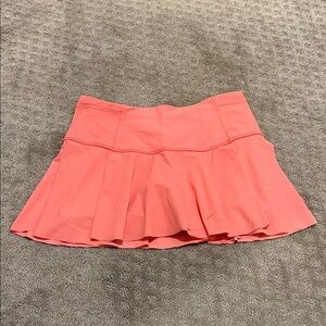 Lululemon Coral Tennis Skirt in Size 4